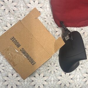 Black Ergonomic Mouse